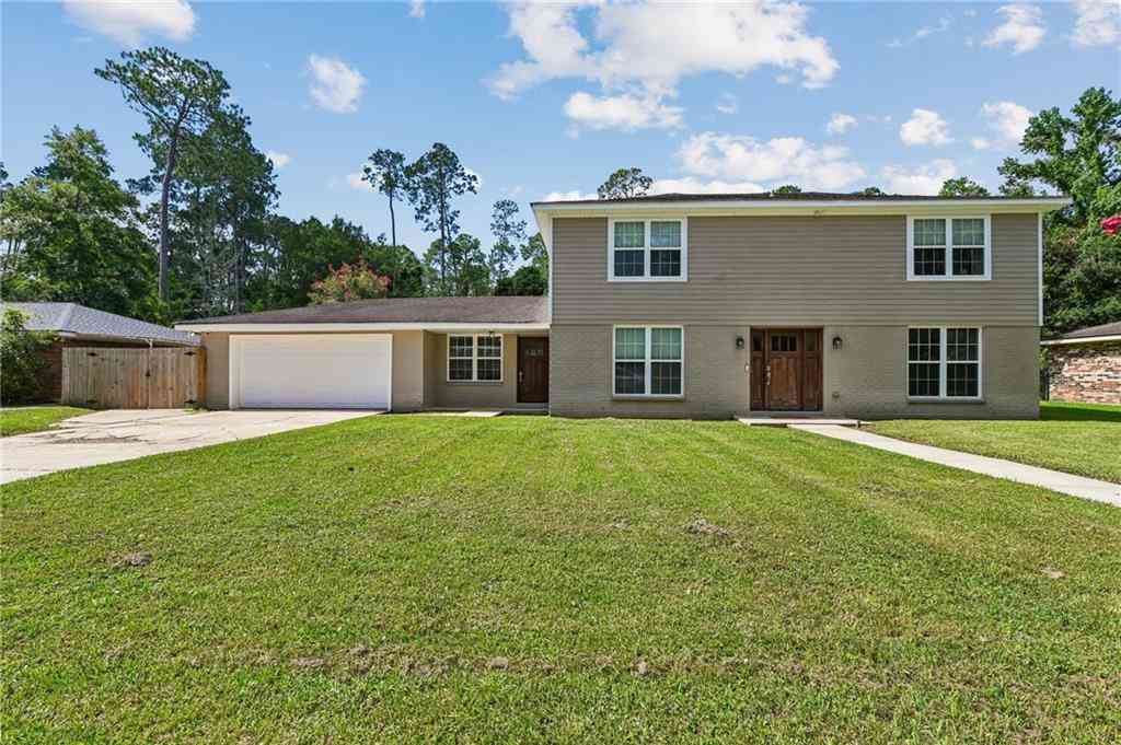 Homes For Sale - 123 W Pinewood Drive<br/> Slidell, LA 70458