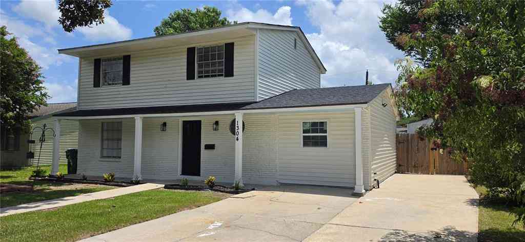 Homes For Sale - 1304 Bellevue Drive<br/> Saint John County, La Place, LA 70068