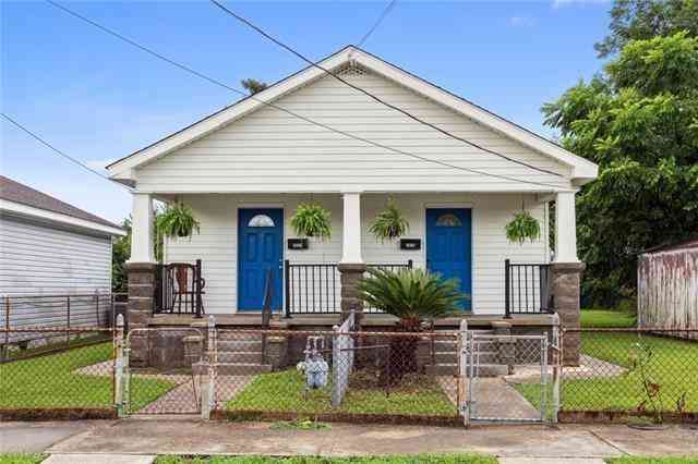 Multifamily For Sale - 1027 29 Dolhonde Street<br/> Gretna, LA 70053