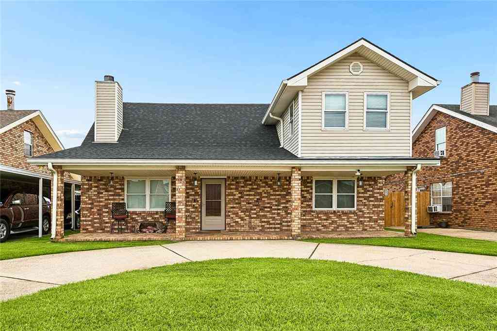 Homes For Sale - 4424 E Genie Street<br/> Meraux, LA 70075