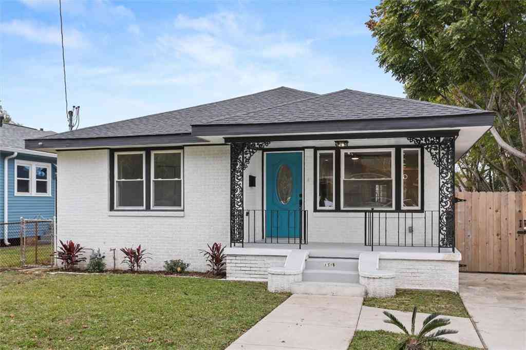 Homes For Sale - 1310 Mazant Street<br/> New Orleans, LA 70117