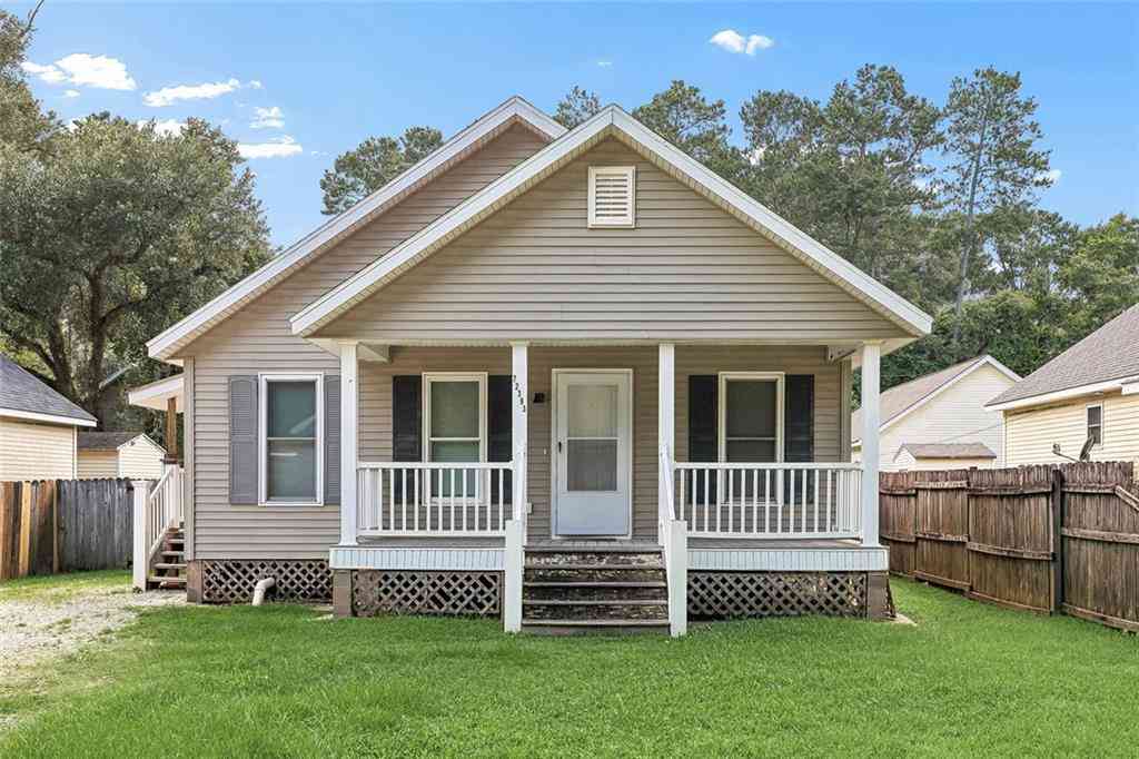 Homes For Sale - 72393 Daisy Street<br/> Covington, LA 70435