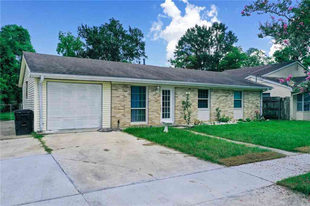 Multifamily For Rent - 2412 Riverbend Drive<br/> Violet, LA 70092