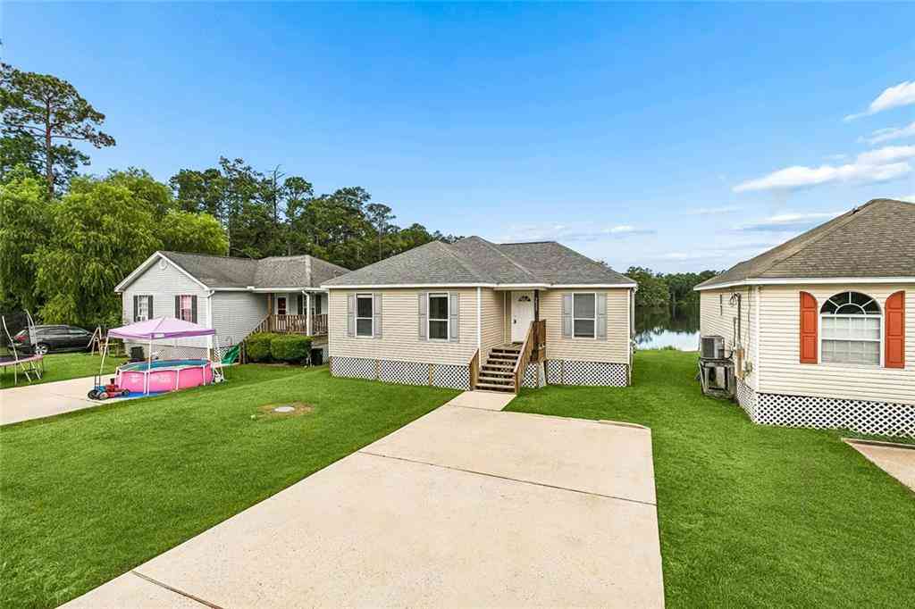 Homes For Sale - 56327 Frank Pichon Road<br/> Slidell, LA 70458