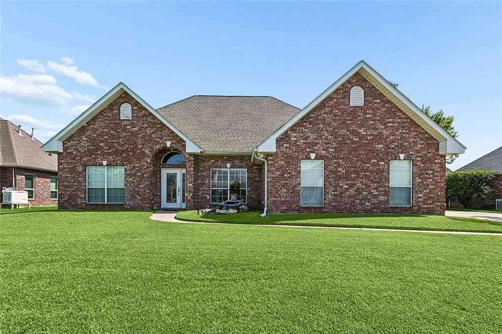 Homes For Sale - 556 Cypress Drive<br/> Saint Charles County, Luling, LA 70070