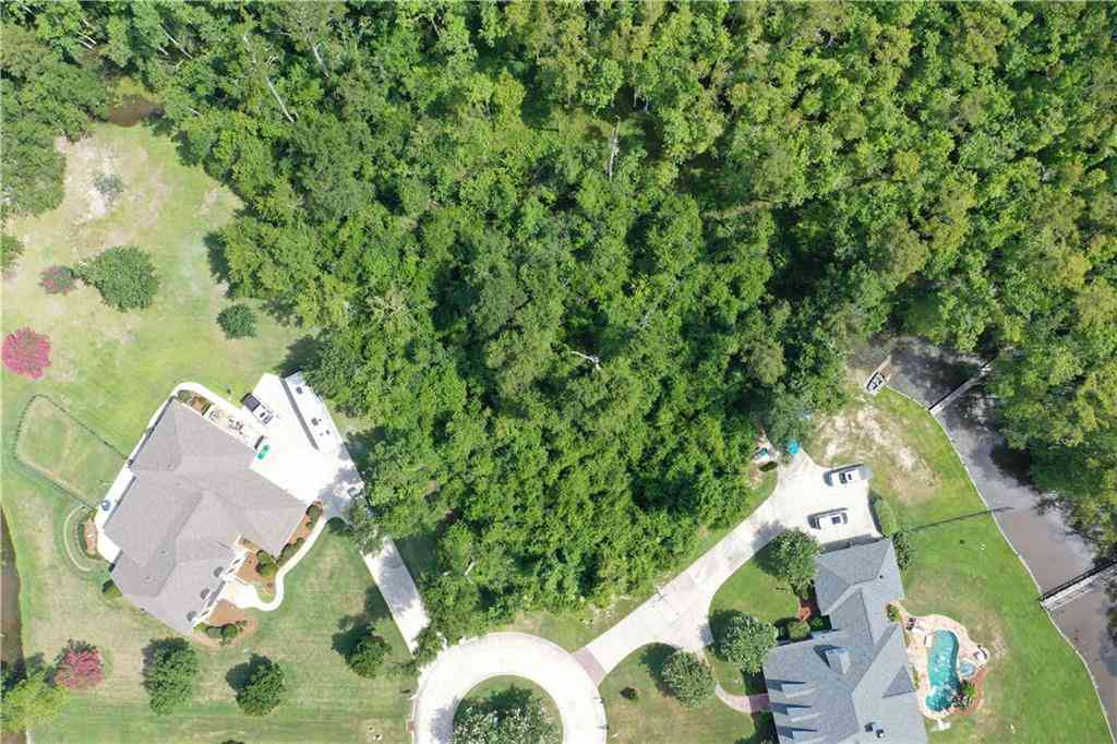 Vacant Land For Sale - 247 Highland Bluff Drive<br/> Saint Tammany County, Slidell, LA 70461