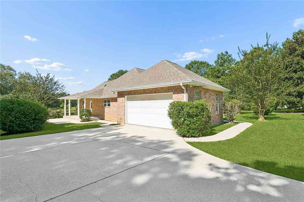 Homes For Sale - 17120 Pine Acres Road #RD<br/> Covington, LA 70435