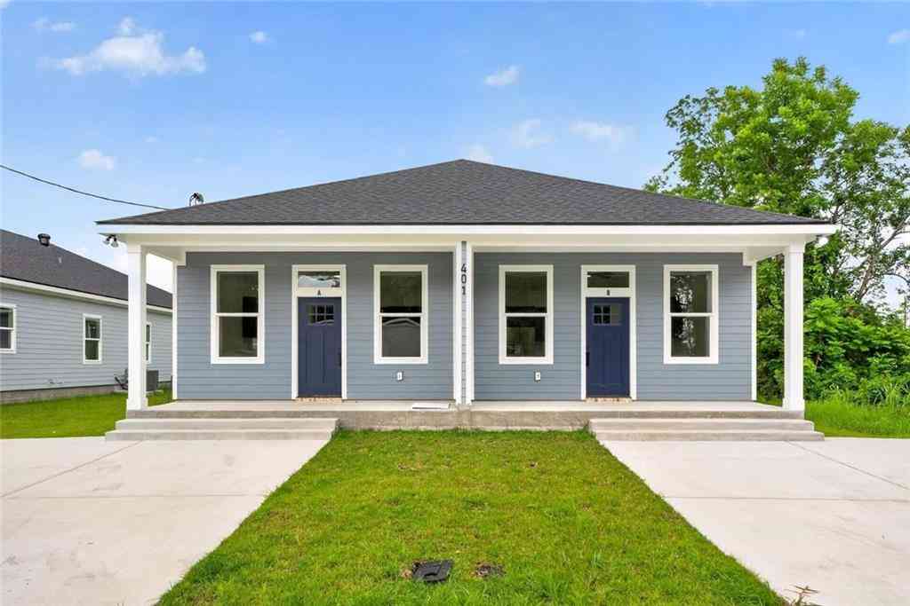 Multifamily For Rent - 401 E First Street #B<br/> Belle Chasse, LA 70037