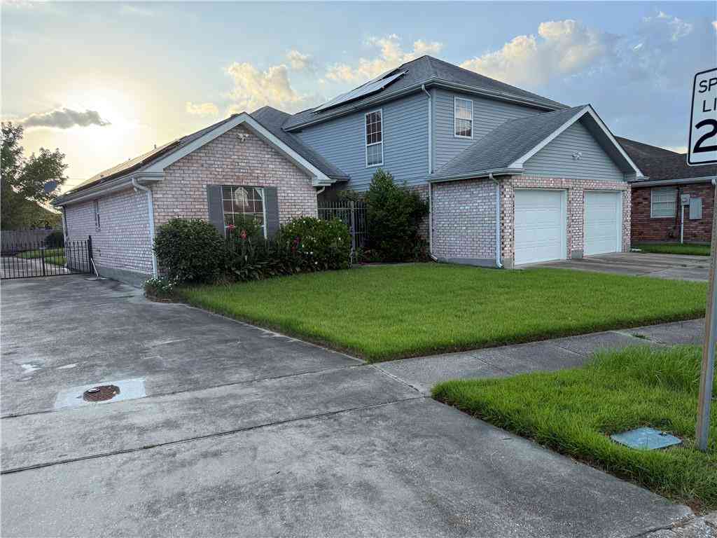 Homes For Rent - 1008 Parc Helene Drive<br/> Marrero, LA 70072
