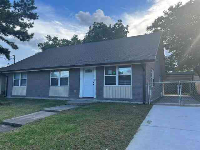 Homes For Sale - 4642 Coronado Drive<br/> Orleans County, New Orleans, LA 70127