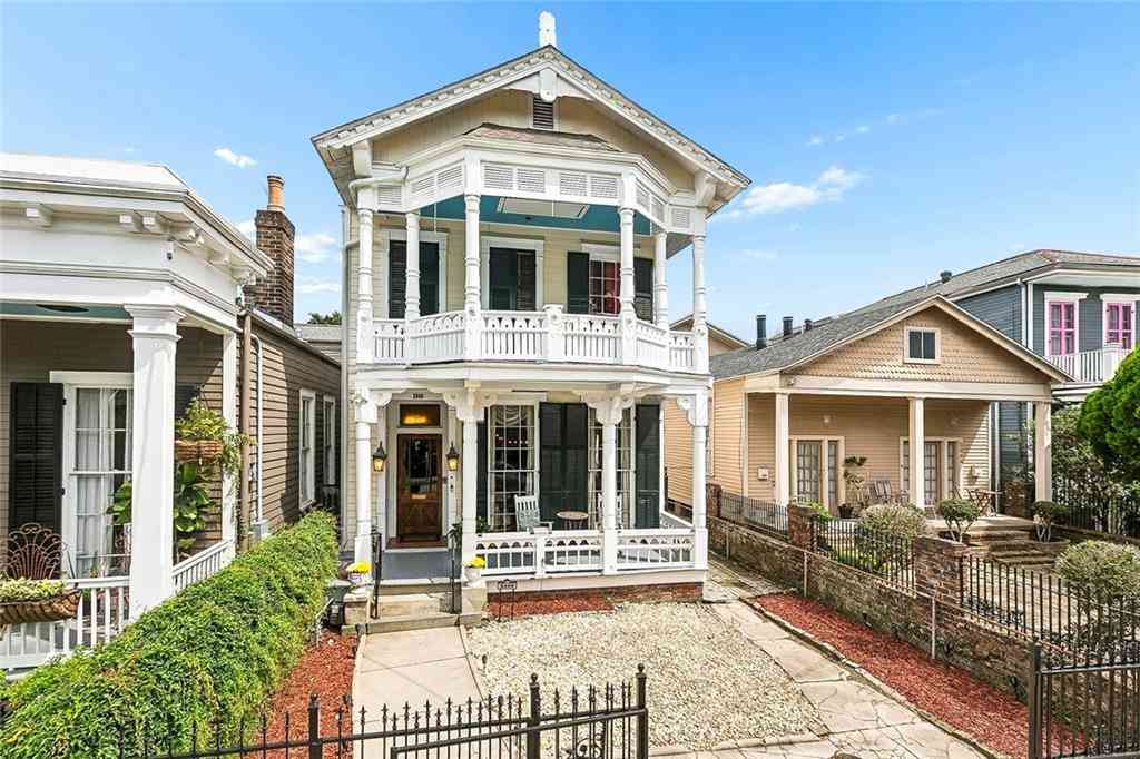 Homes For Sale - 2340 Constance Street<br/> Orleans County, New Orleans, LA 70130