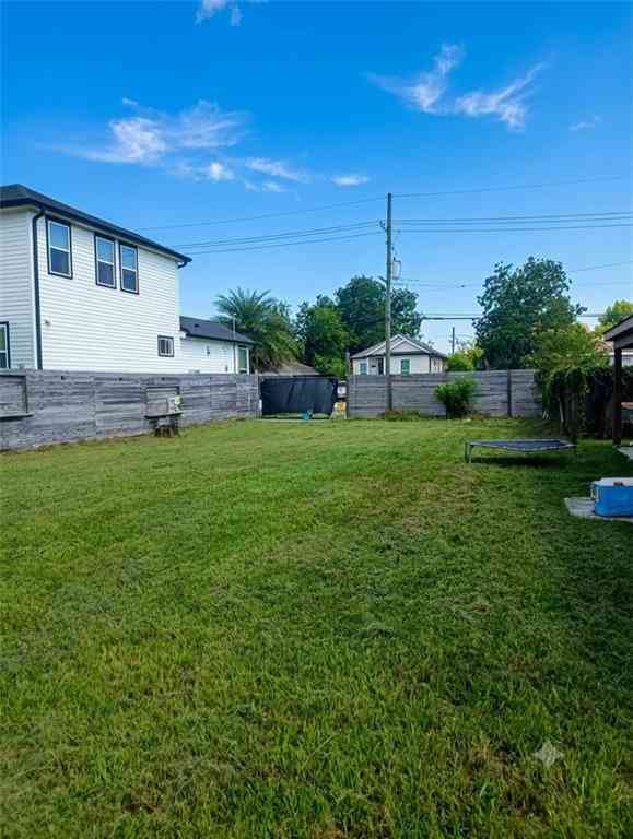 Vacant Land For Sale - 2222 Pressburg Street<br/> New Orleans, LA 70122