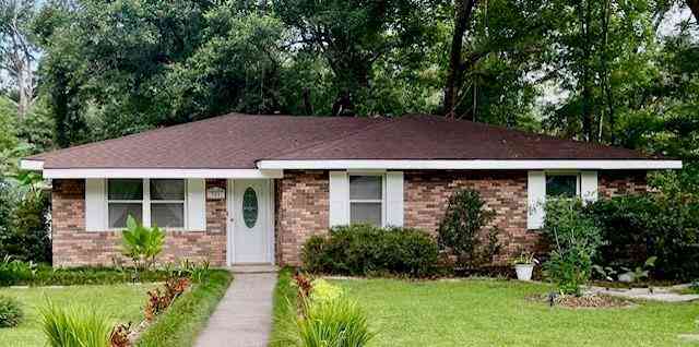 Homes For Sale - 311 W St. Mary Drive<br/> Covington, LA 70433