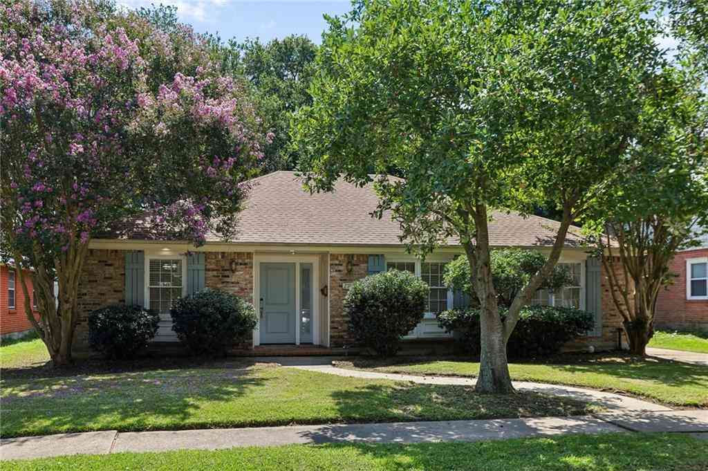 Homes For Sale - 2705 Sells Street<br/> Jefferson County, Metairie, LA 70003