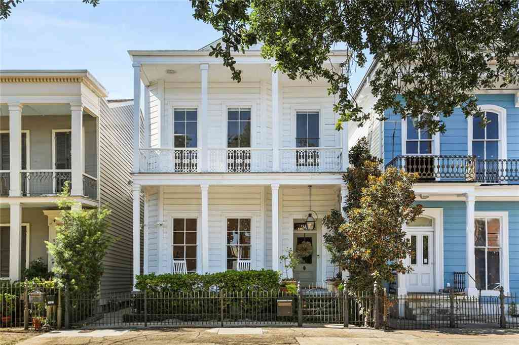 Homes For Sale - 1615 Prytania Street<br/> Orleans County, New Orleans, LA 70130