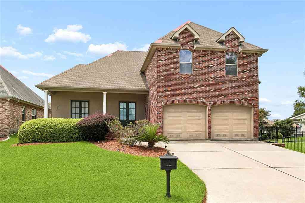 Homes For Rent - 108 Valiant Lane<br/> Slidell, LA 70458