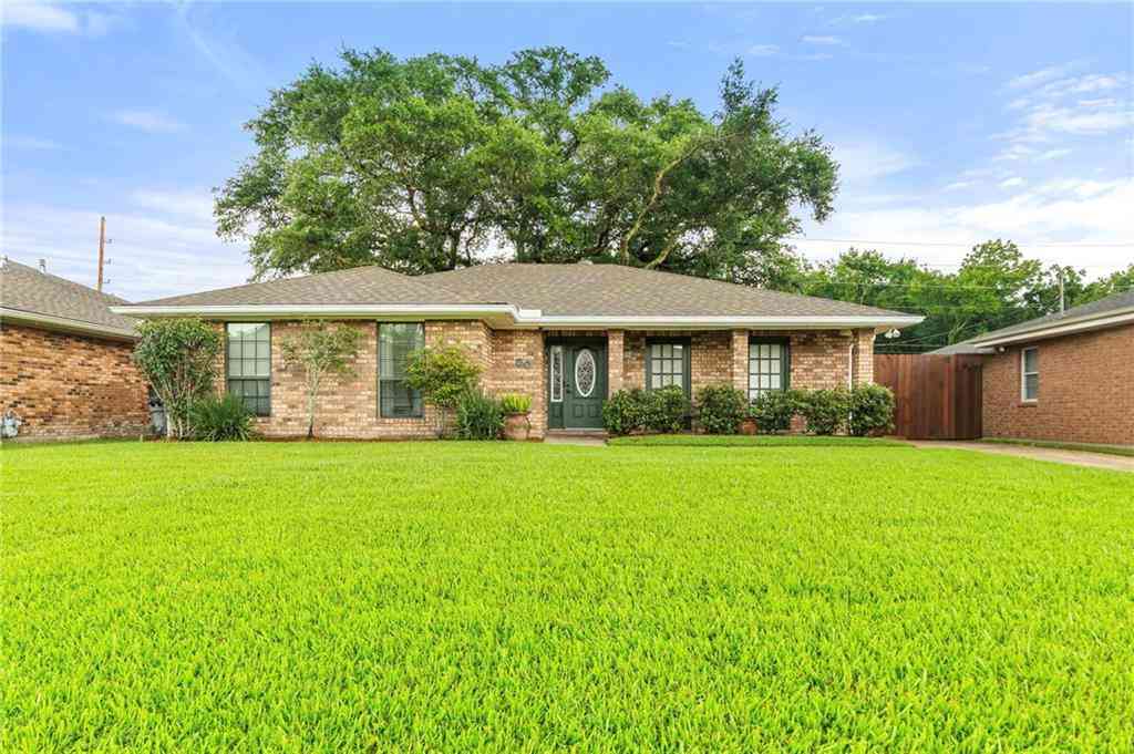 Homes For Sale - 50 Dunleith Drive<br/> Destrehan, LA 70047