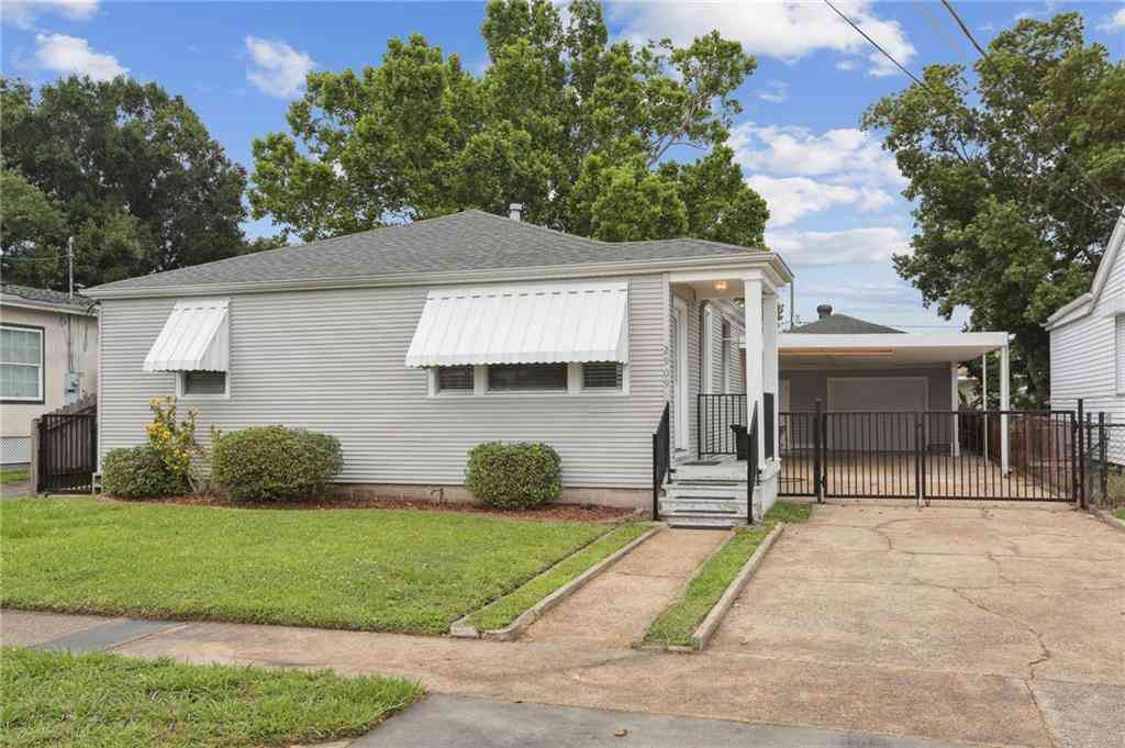 Homes For Rent - 2909 Ivy Place<br/> Chalmette, LA 70043