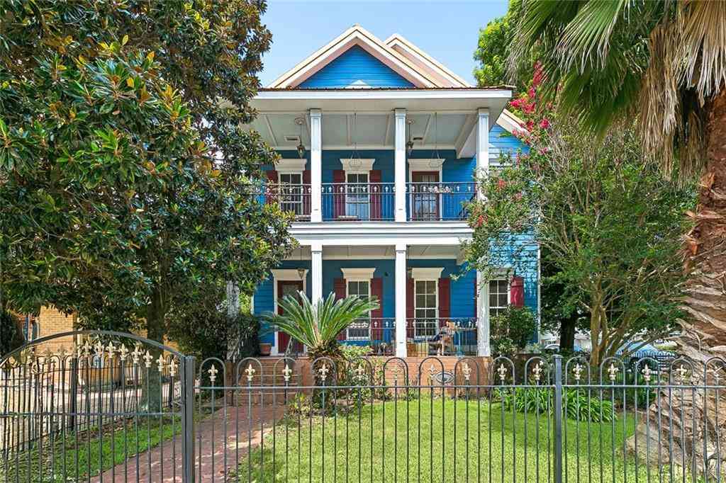 Homes For Sale - 6032 Pontchrtrain Boulevard<br/> Orleans County, New Orleans, LA 70124