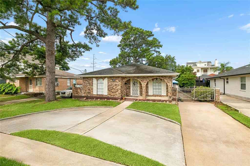 Homes For Sale - 1308 Chickasaw Avenue<br/> Jefferson County, Metairie, LA 70005