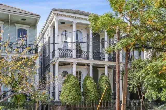 Homes For Rent - 1229 Annunciation Street<br/> New Orleans, LA 70130