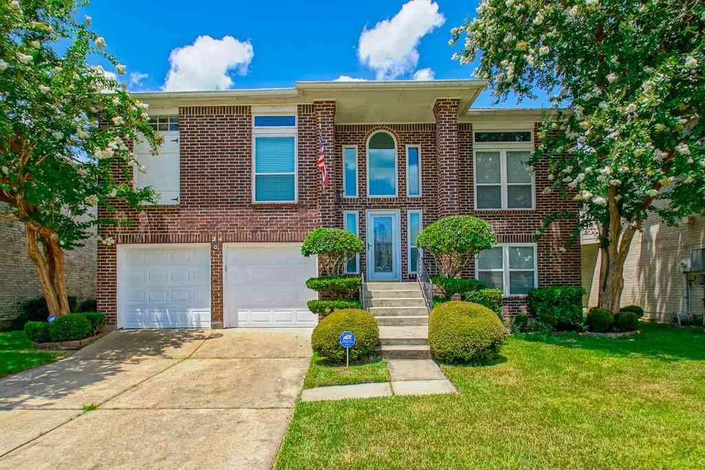 Homes For Sale - 3204 Jason Lane<br/> Gretna, LA 70056