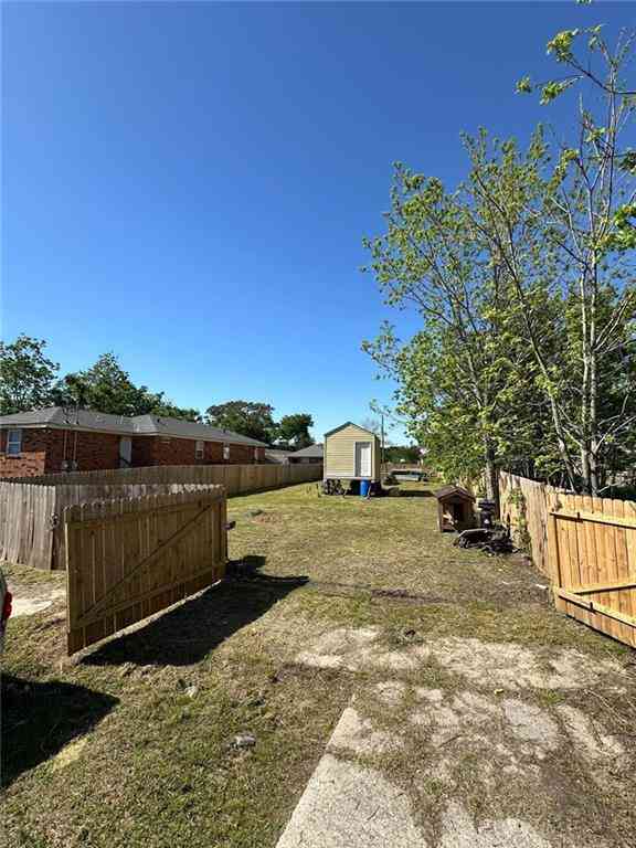 Vacant Land For Sale - 2751 Bay Street<br/> New Orleans, LA 70122