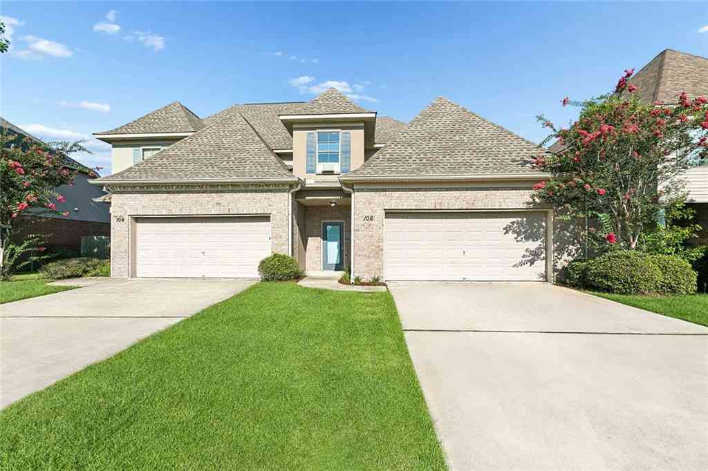Homes For Sale - 106 Nickel Loop<br/> Slidell, LA 70458