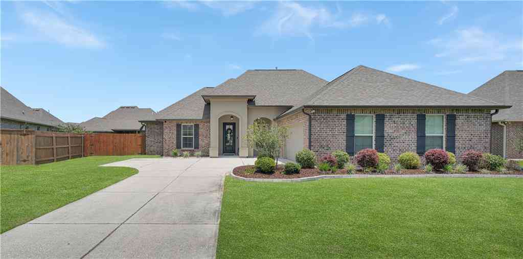 Homes For Sale - 20317 Thornwood Drive<br/> Hammond, LA 70403