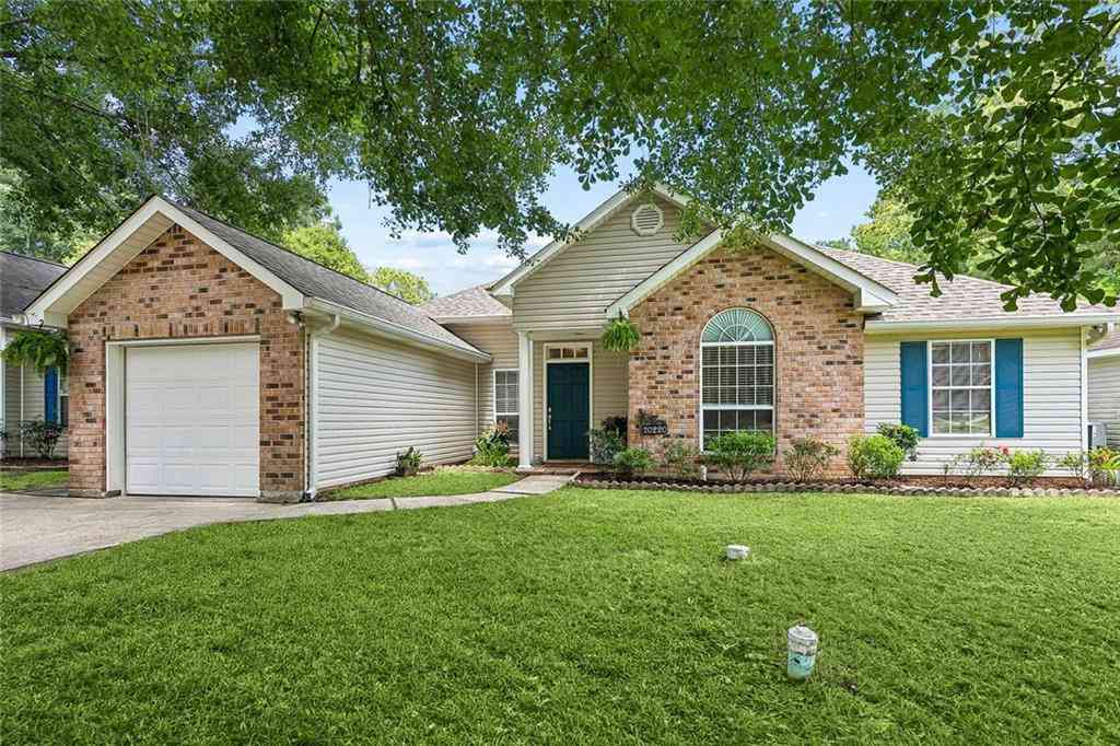 Homes For Sale - 70220 7th Street<br/> Covington, LA 70433