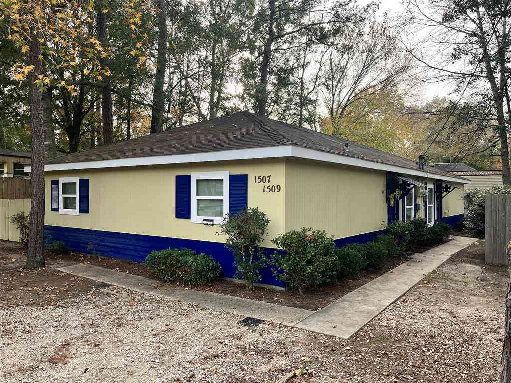Multifamily For Rent - 1507 Hickory Street<br/> Slidell, LA 70460