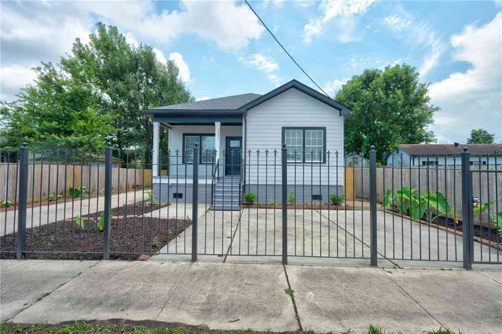 Homes For Sale - 3207 Monroe Street<br/> Orleans County, New Orleans, LA 70118