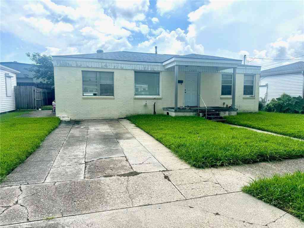 Homes For Sale - 7425 Rachel Drive<br/> Marrero, LA 70072