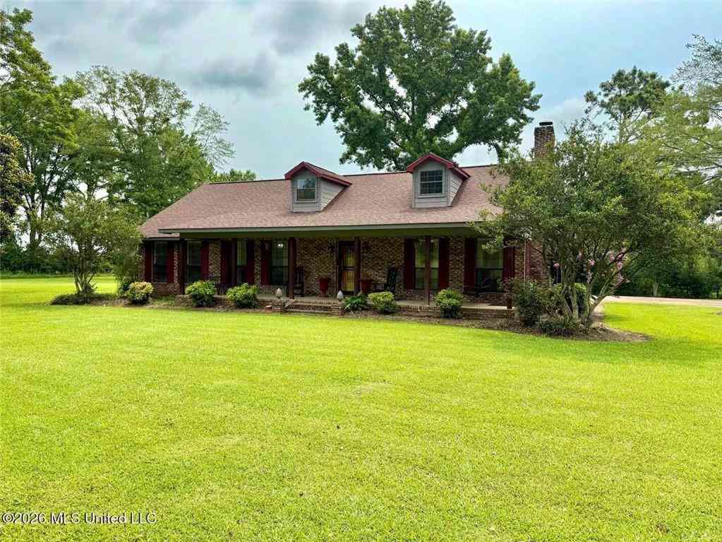 Homes For Sale - 2212 Jackson Liberty Drive<br/> Lincoln County, Brookhaven, MS 39601