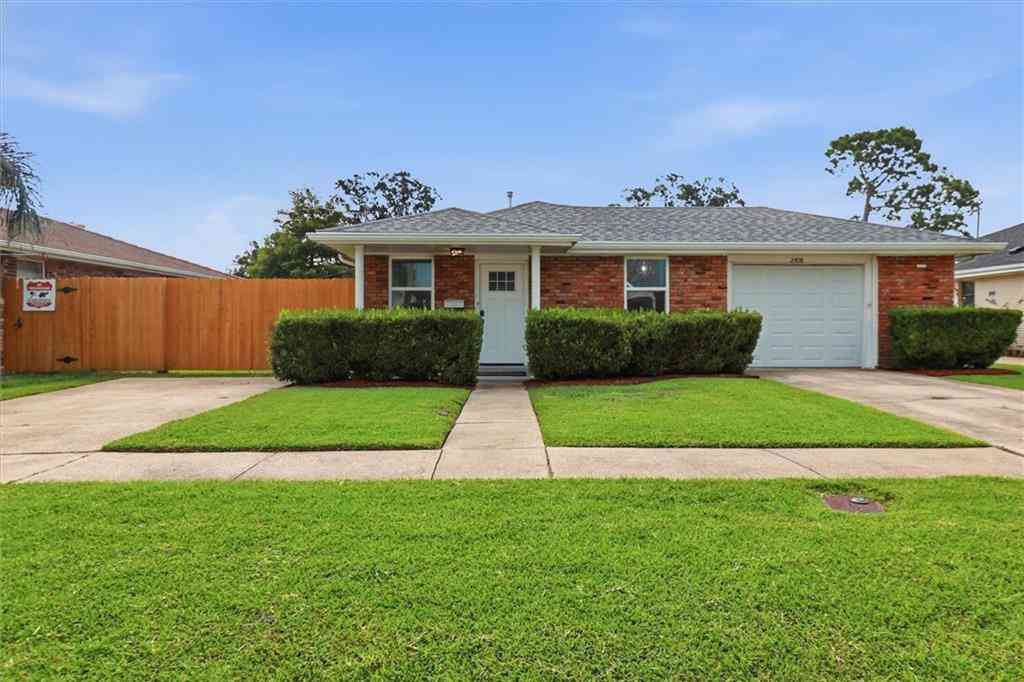 Homes For Sale - 2408 Iowa Avenue<br/> Kenner, LA 70062