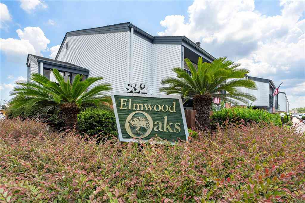 Condo For Rent - 832 Clearview Parkway #523<br/> Harahan, LA 70123