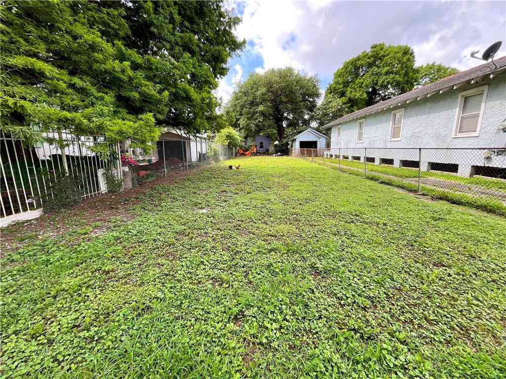 Vacant Land For Sale - 2752 Jonquil Street<br/> New Orleans, LA 70122
