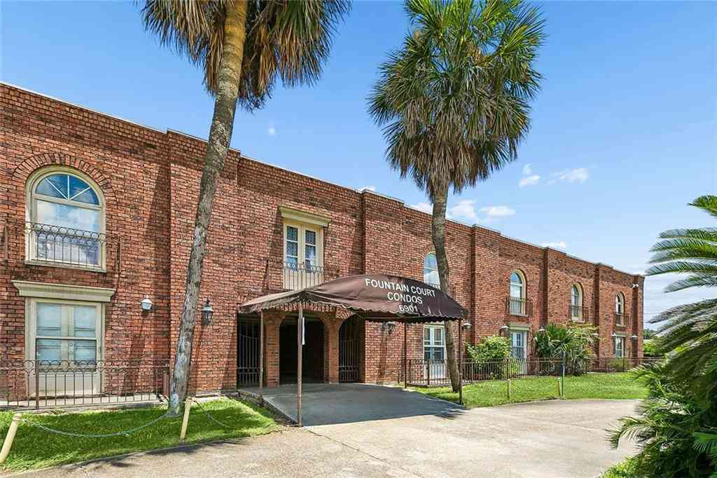 Condo For Sale - 6901 Veterans Boulevard #49<br/> Jefferson County, Metairie, LA 70003