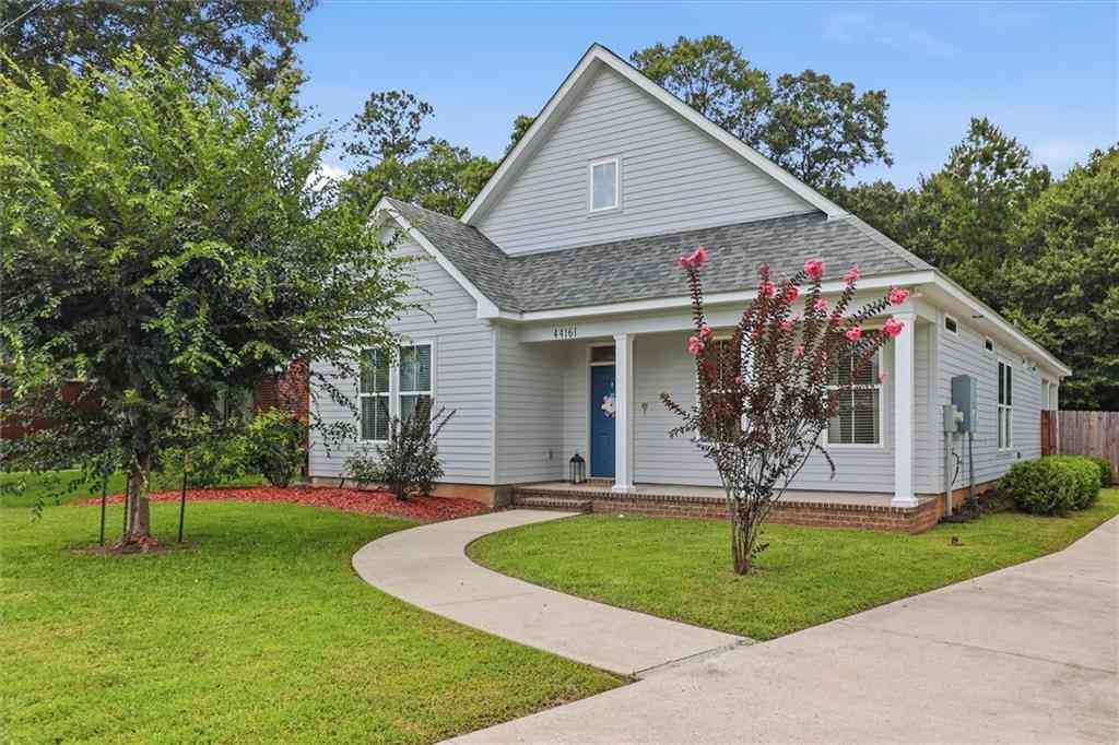 Homes For Sale - 44161 Nicholas Circle<br/> Tangipahoa County, Hammond, LA 70403