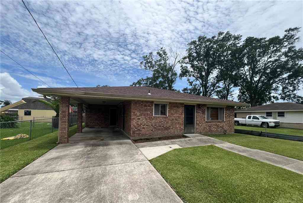 Homes For Sale - 2745 Annette Drive<br/> Marrero, LA 70072