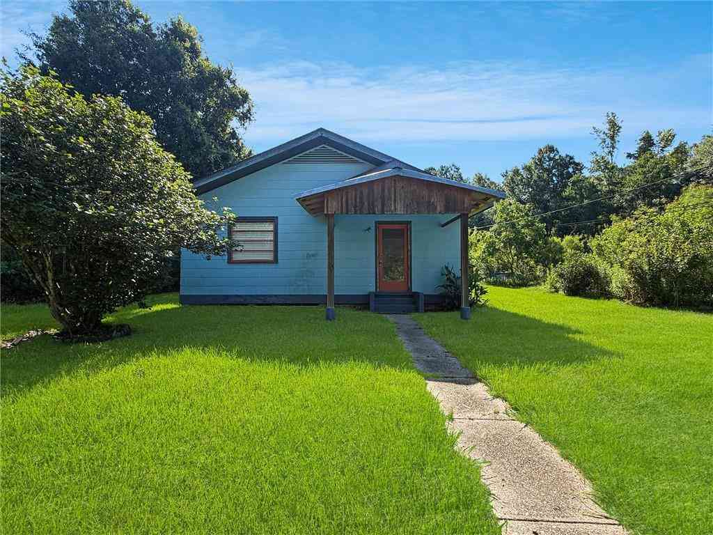 Homes For Sale - 54024 Triola Lane<br/> Tangipahoa County, Independence, LA 70443
