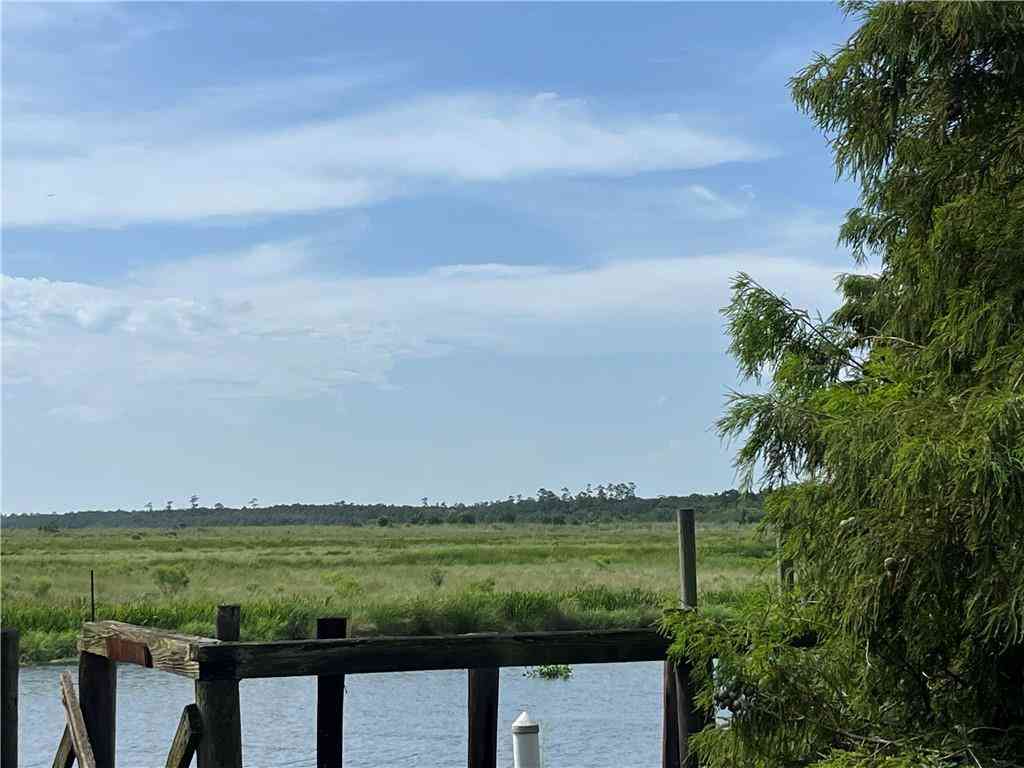 Vacant Land For Sale - 4497 Pontchartrain Drive<br/> Saint Tammany County, Slidell, LA 70458