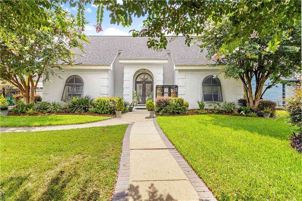 Homes For Sale - 3600 Lake Catherine Drive<br/> Jefferson County, Harvey, LA 70058