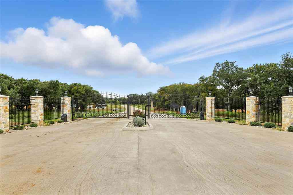 Vacant Land For Sale - 1316 County Road 602 Court<br/> Burleson, TX 76028