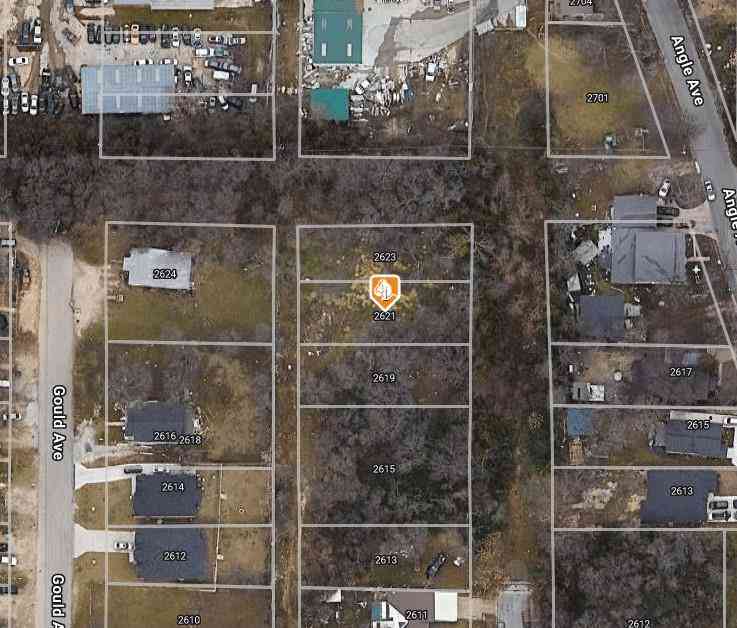 Vacant Land For Sale - 2621 Lincoln Avenue<br/> Fort Worth, TX 76164