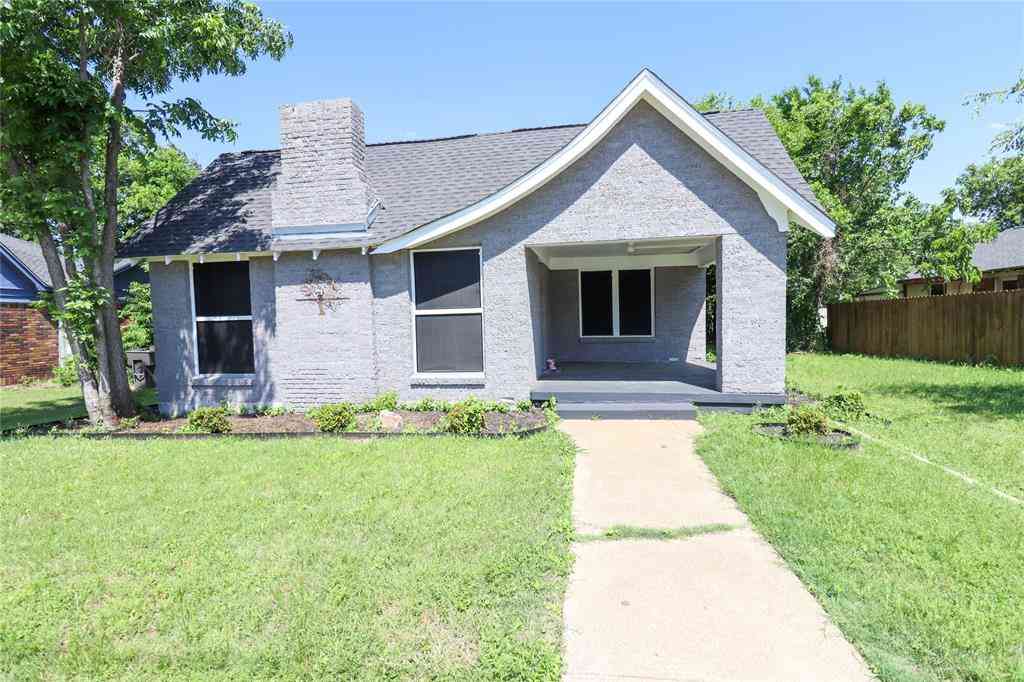 Homes For Sale - 2208 N Sylvania Avenue<br/> Tarrant County, Fort Worth, TX 76111