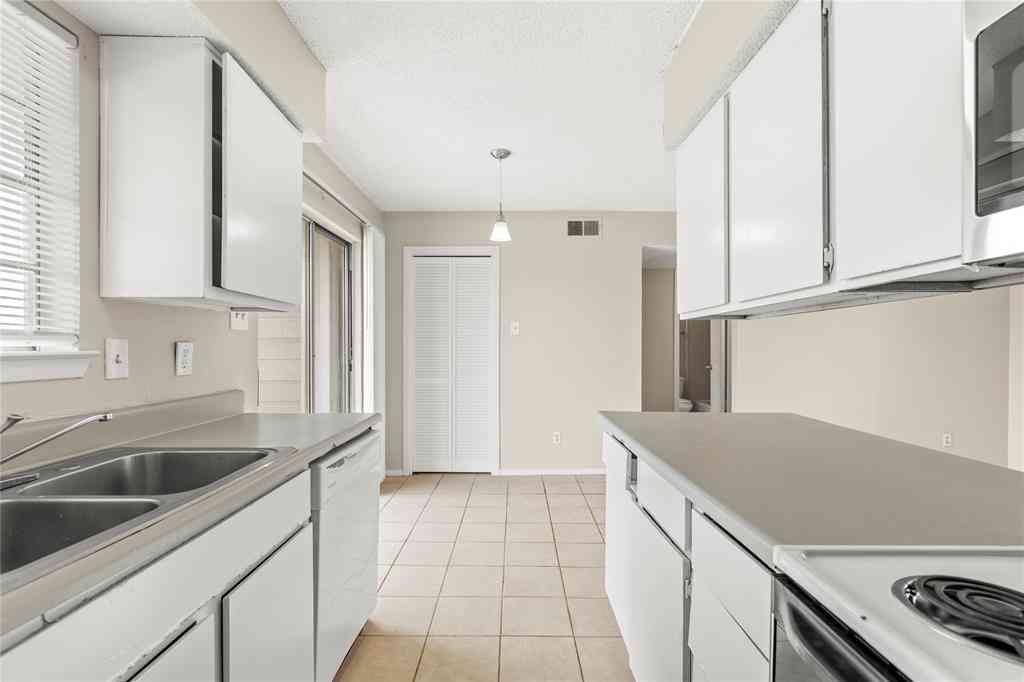 Multifamily For Sale - 1601 Mary K Lane<br/> White Settlement, TX 76108