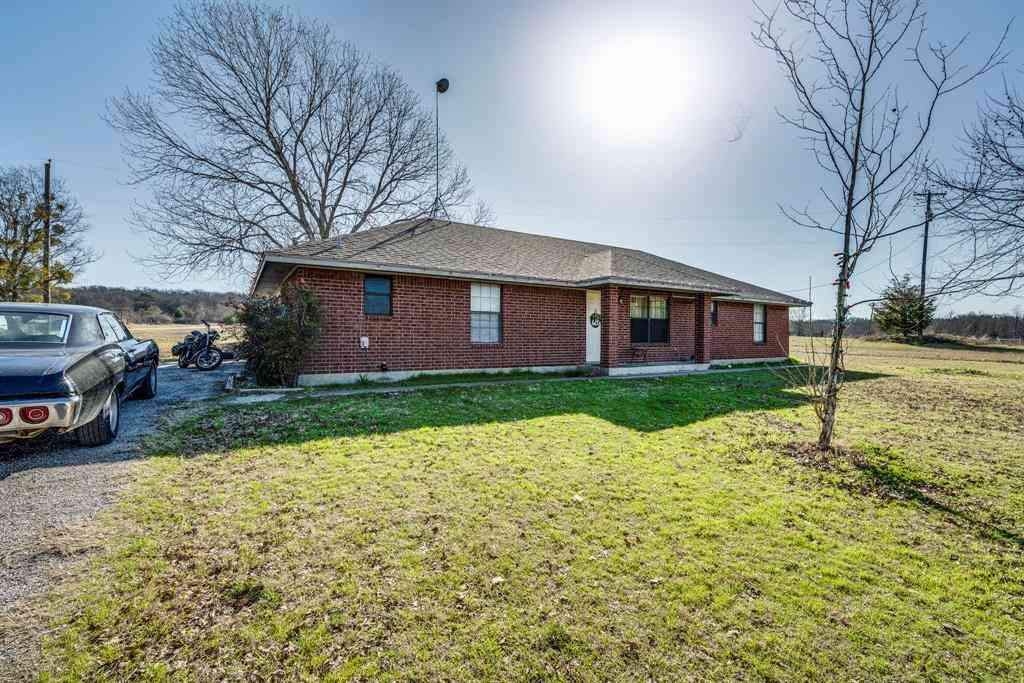 Homes For Sale - 1149 County Road 426a<br/> Cleburne, TX 76031