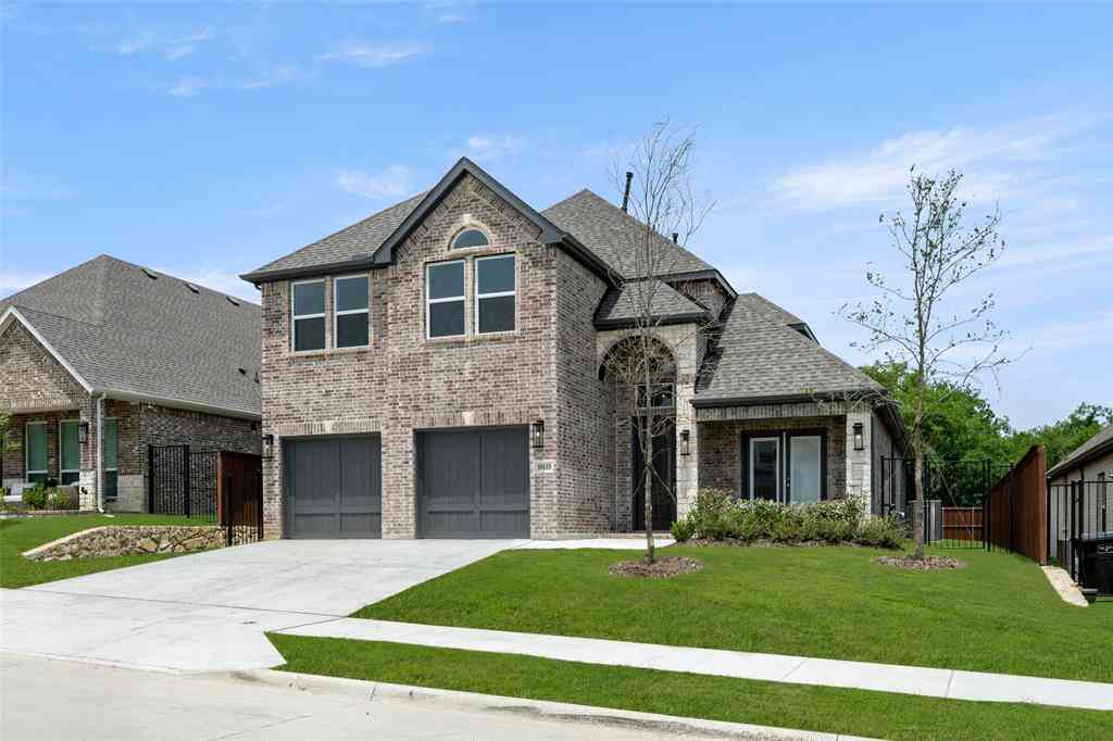 Homes For Sale - 10133 La Frontera Drive<br/> Tarrant County, Fort Worth, TX 76179