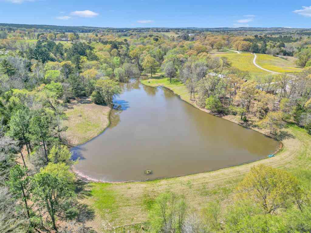 Apartment For Sale - 18340 County Road 479 Road<br/> Smith County, Lindale, TX 75771